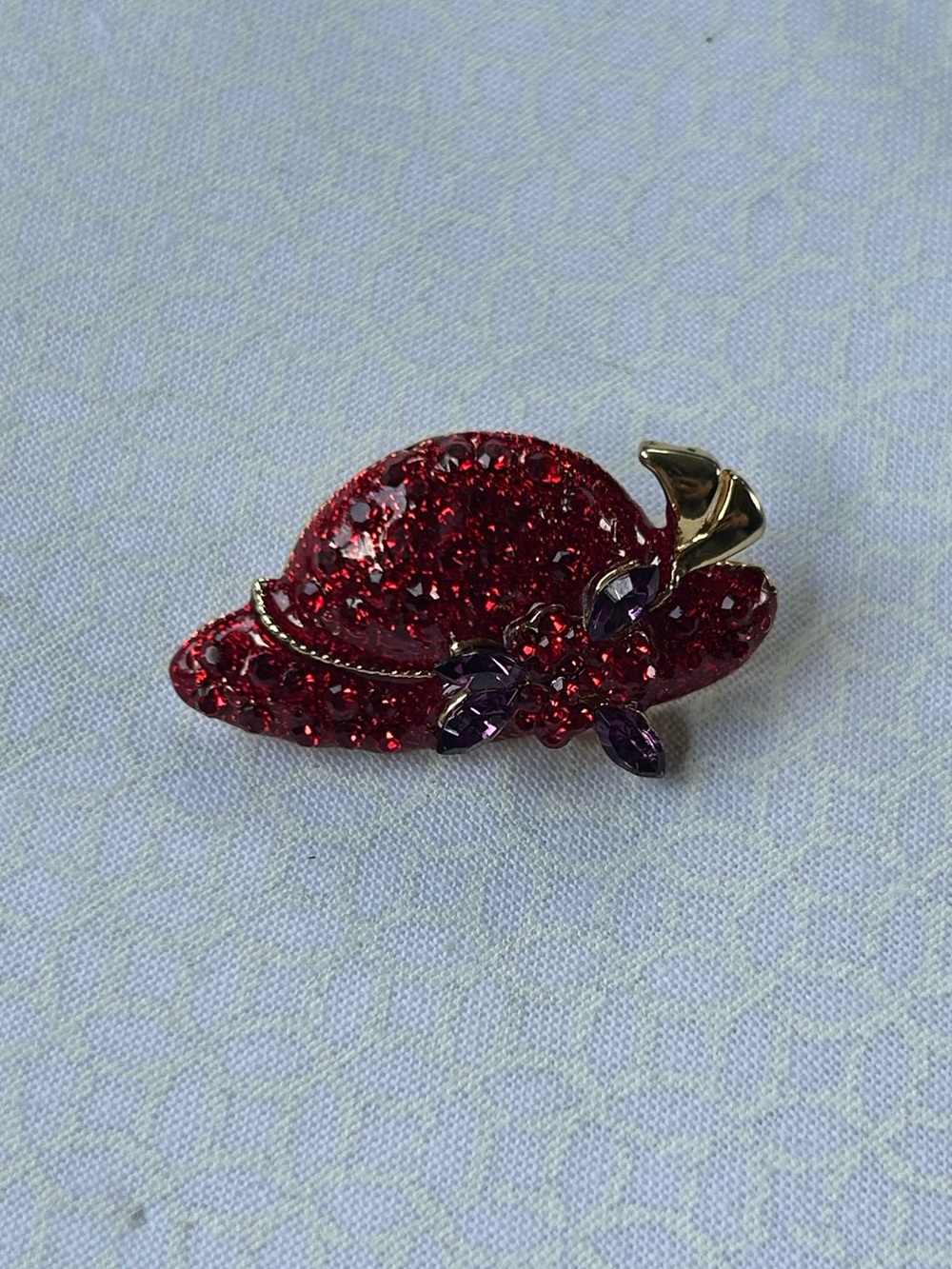 Vintage Red Hat Society Rhinestone Lapel Pin